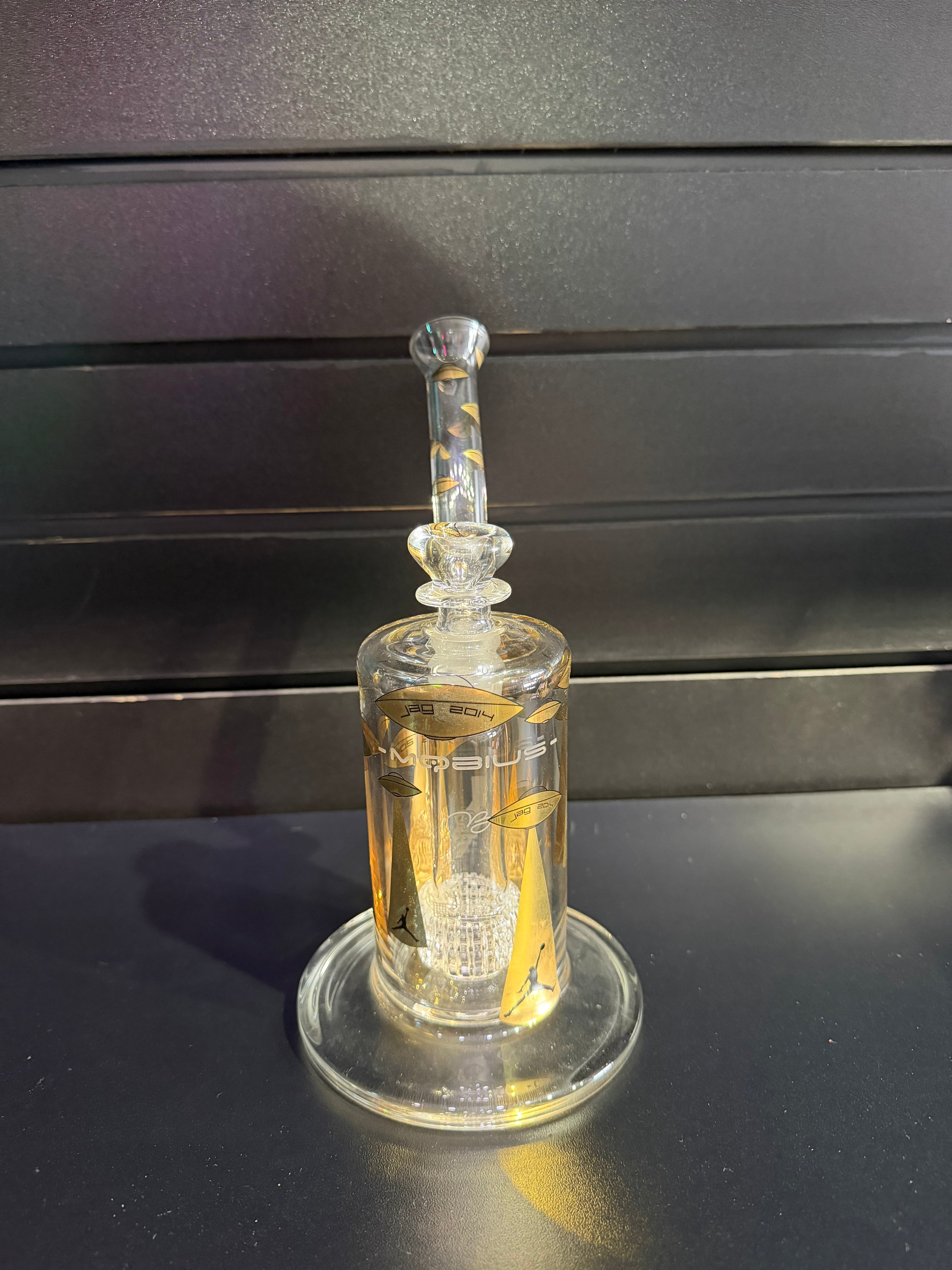 MOBIUS x JAG JORDAN