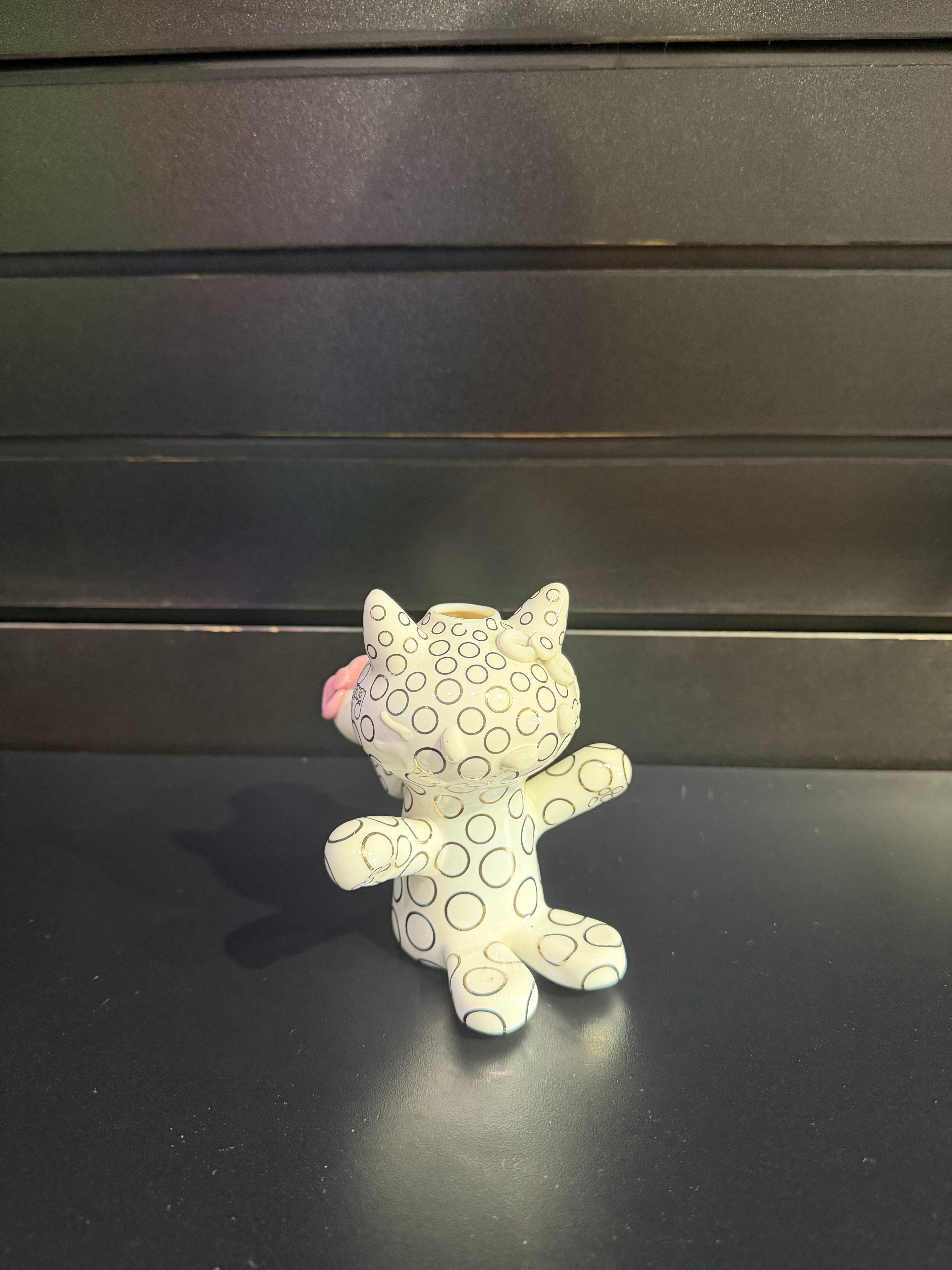 SAKIBOMB X JAG HELLO KITTY